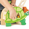 Klosslåda i trä - sköldpadda - Tender Leaf Toys. Rolig leksak