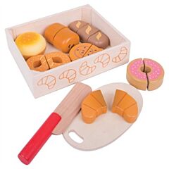 Leksaksmat - låda i trä med bröd och kakor - Bigjigs