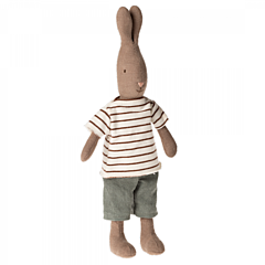 Maileg kanin brown - size 1 - Pojke i T-shirt och shorts. Leksak